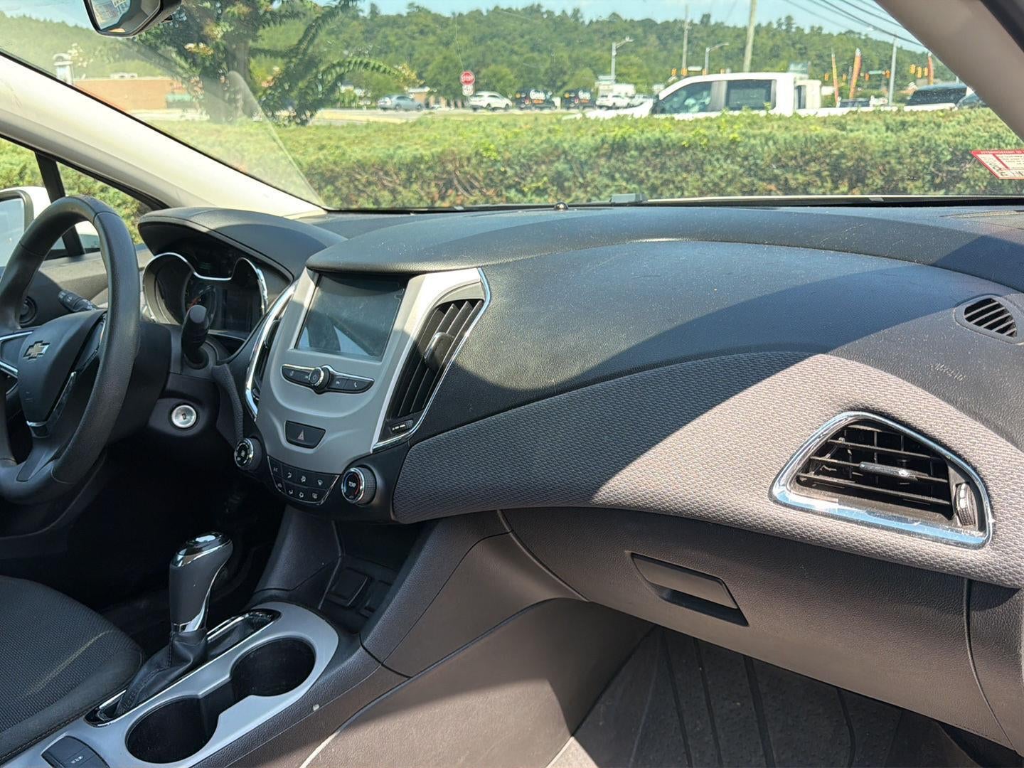 2018 Chevrolet Cruze LS