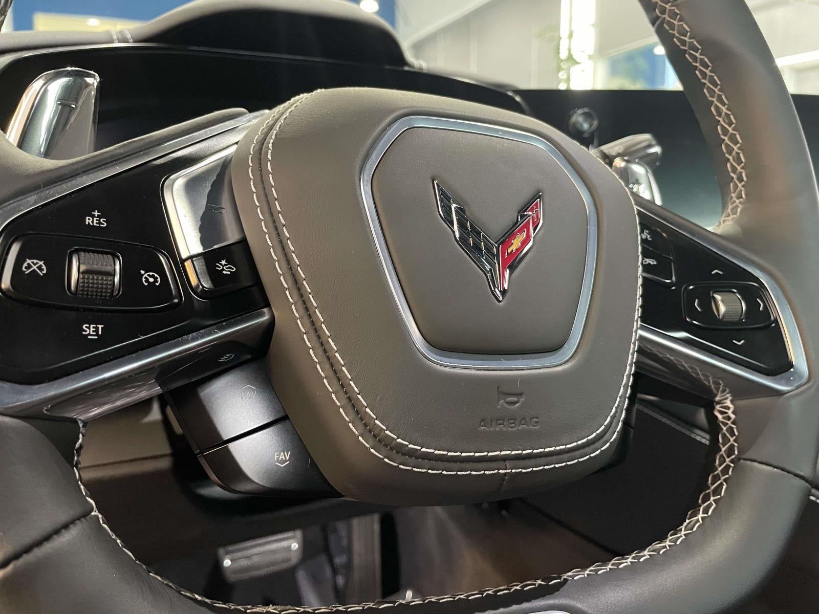 2025 Chevrolet Corvette E-Ray 1LZ