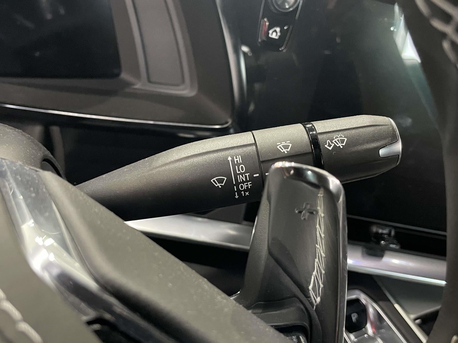 2025 Chevrolet Corvette E-Ray 1LZ