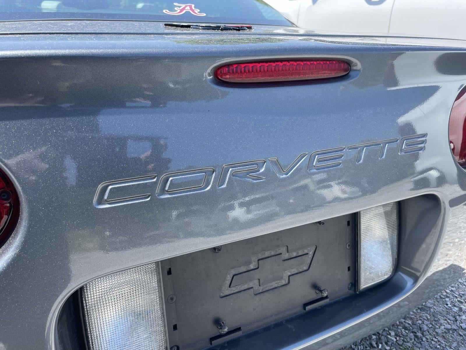 2004 Chevrolet Corvette Base