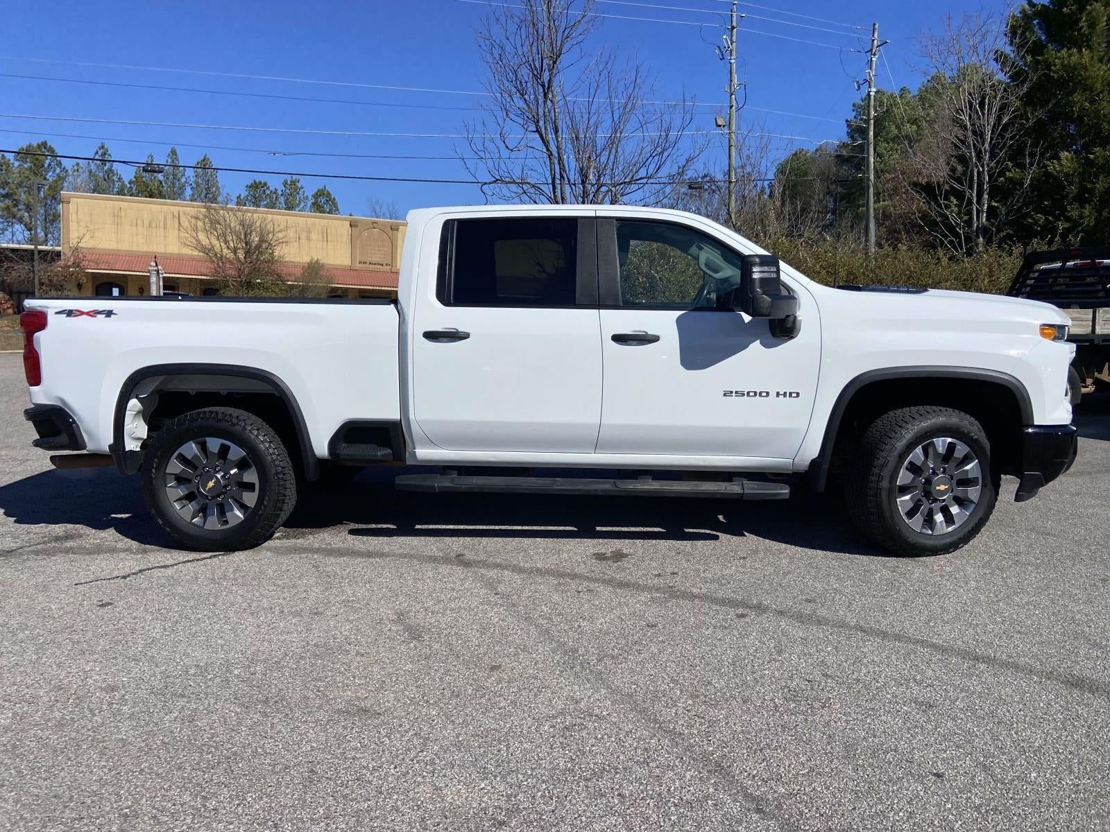 2024 Chevrolet Silverado 2500 HD Custom