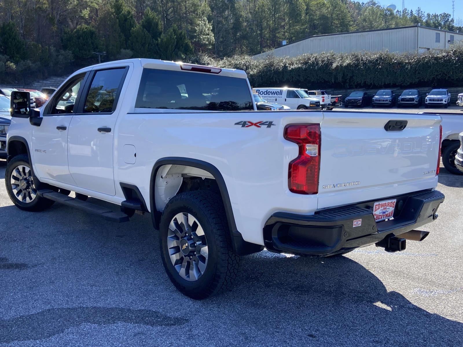 2024 Chevrolet Silverado 2500 HD Custom