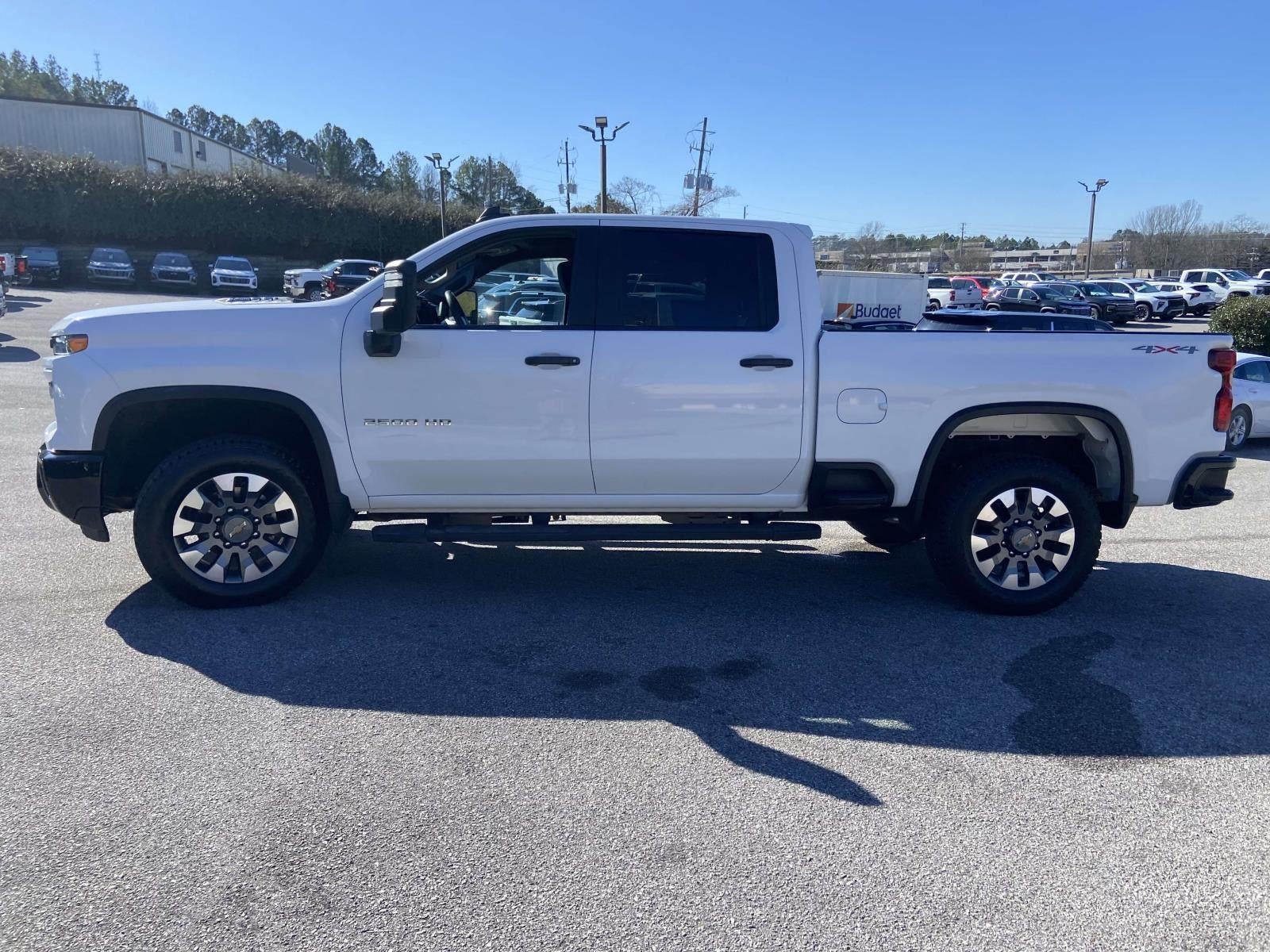 2024 Chevrolet Silverado 2500 HD Custom