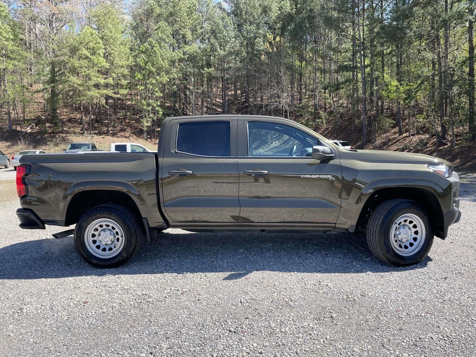 2024 Chevrolet Colorado WT