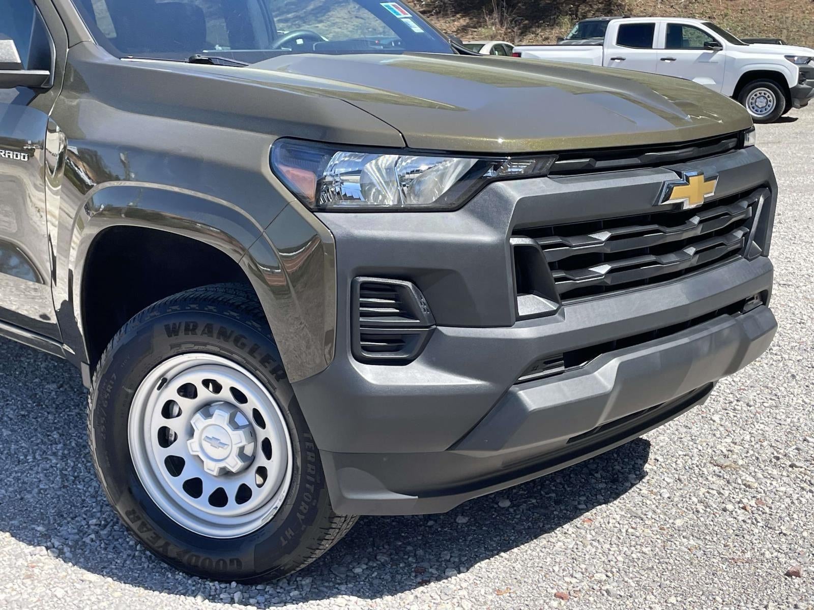 2024 Chevrolet Colorado WT