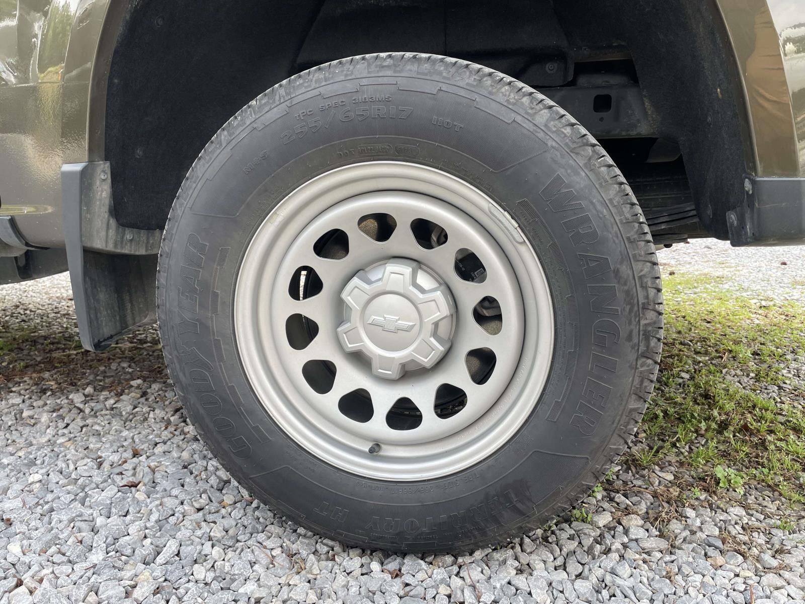 2024 Chevrolet Colorado WT