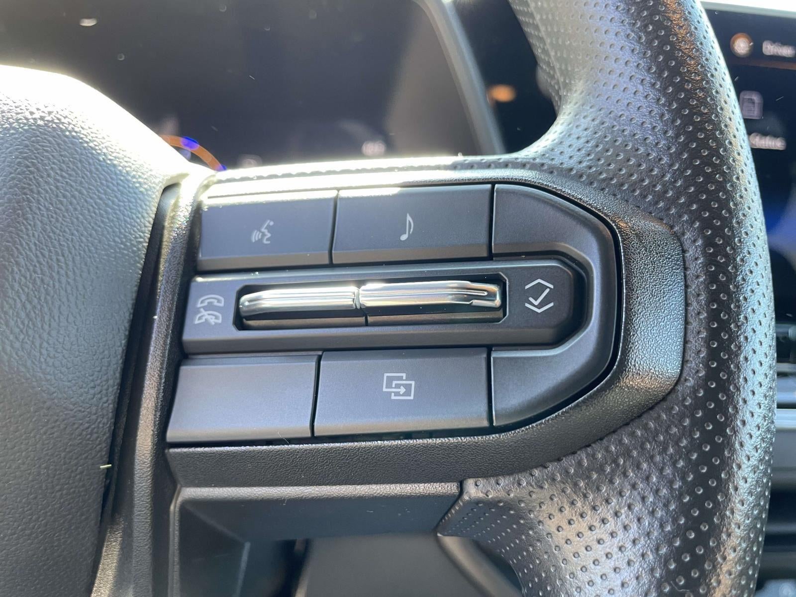 2024 Chevrolet Colorado WT