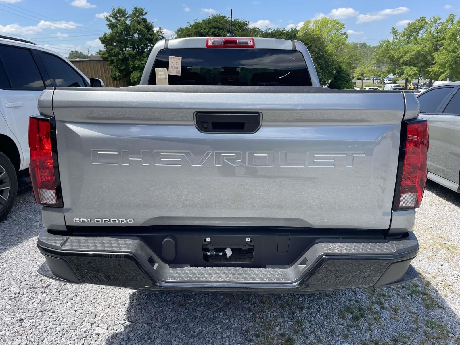 2024 Chevrolet Colorado WT