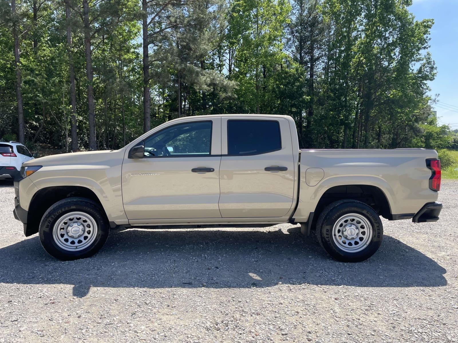 2024 Chevrolet Colorado WT