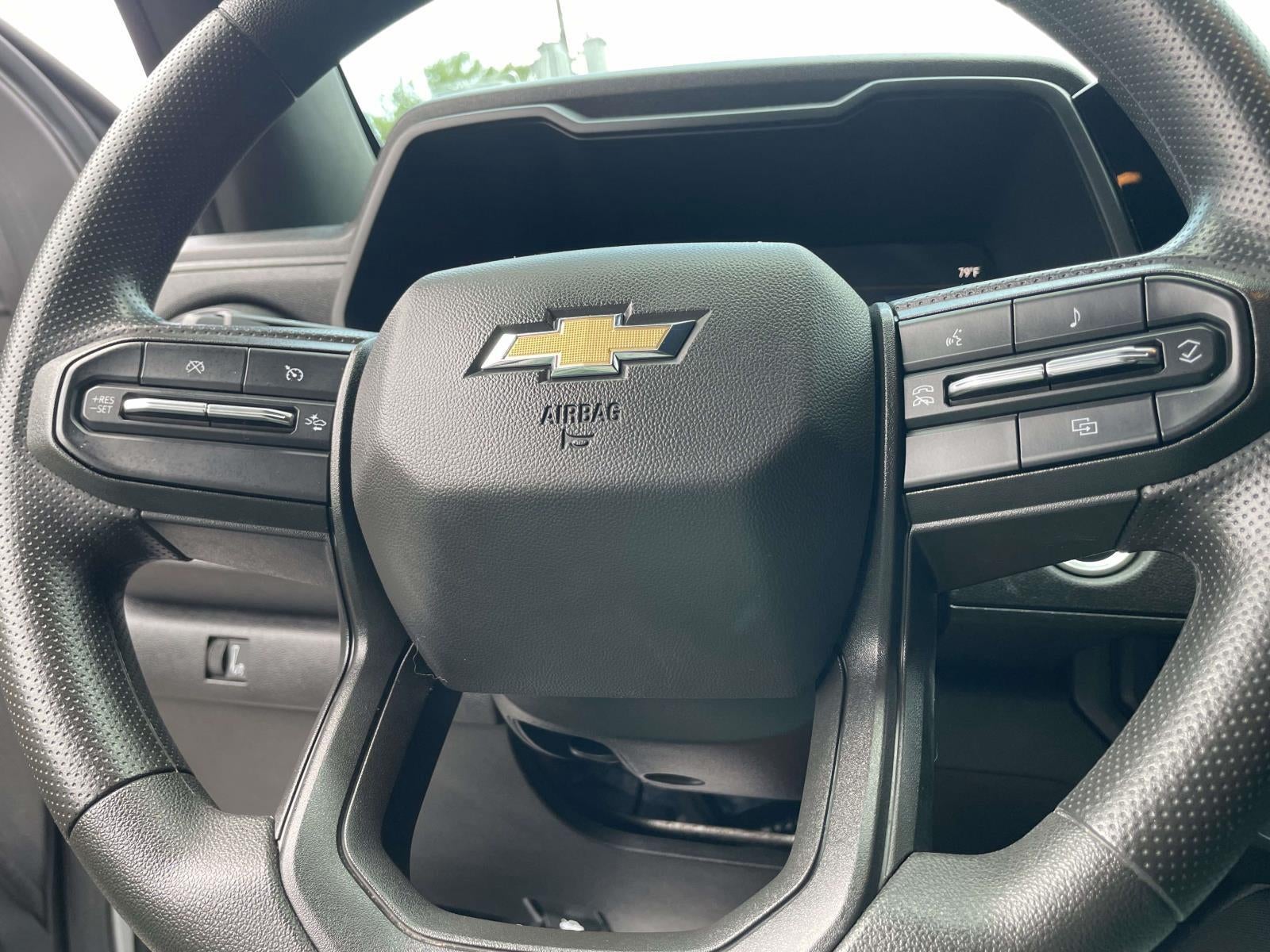 2024 Chevrolet Colorado WT