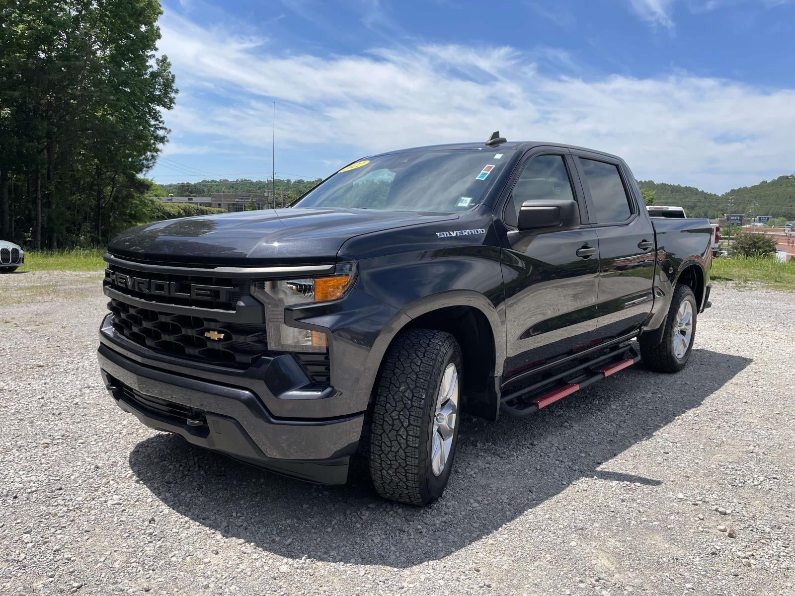 2022 Chevrolet Silverado 1500 Custom
