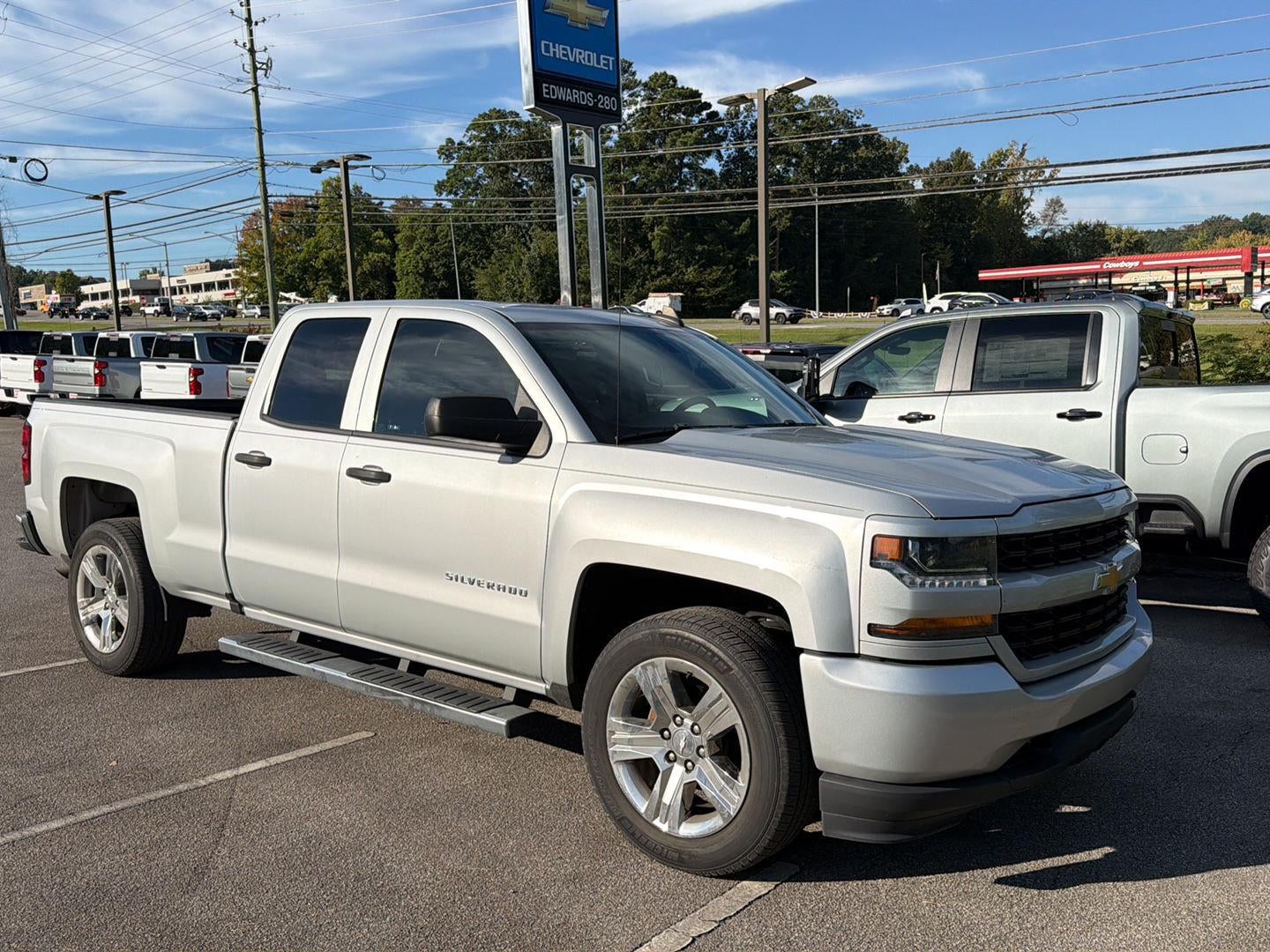 2018 Chevrolet Silverado 1500 Custom