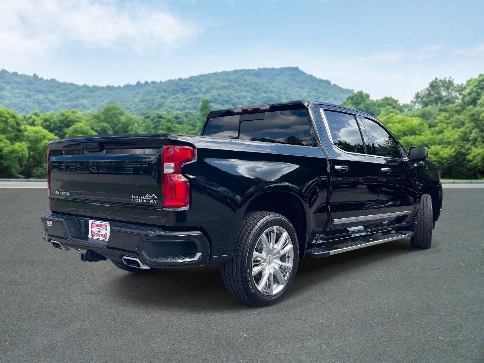 2022 Chevrolet Silverado 1500 High Country