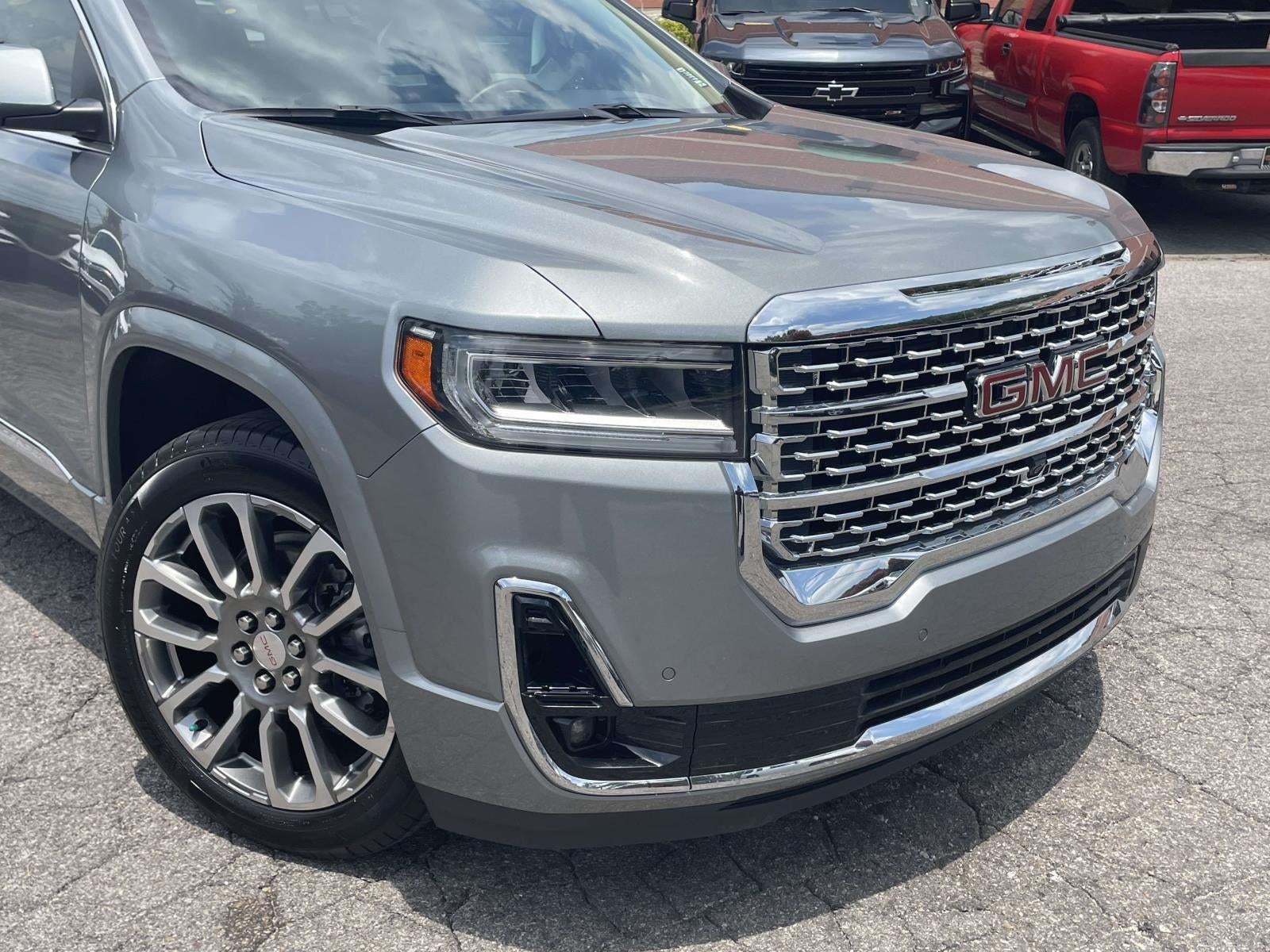2023 GMC Acadia Denali