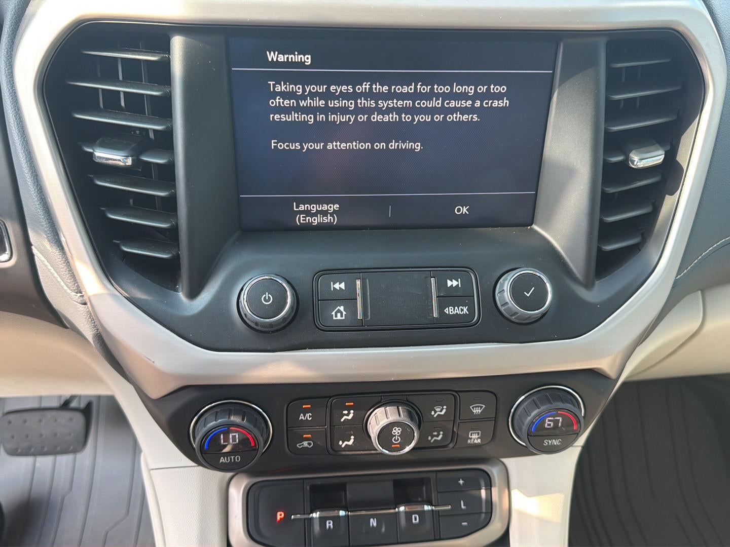 2023 GMC Acadia Denali