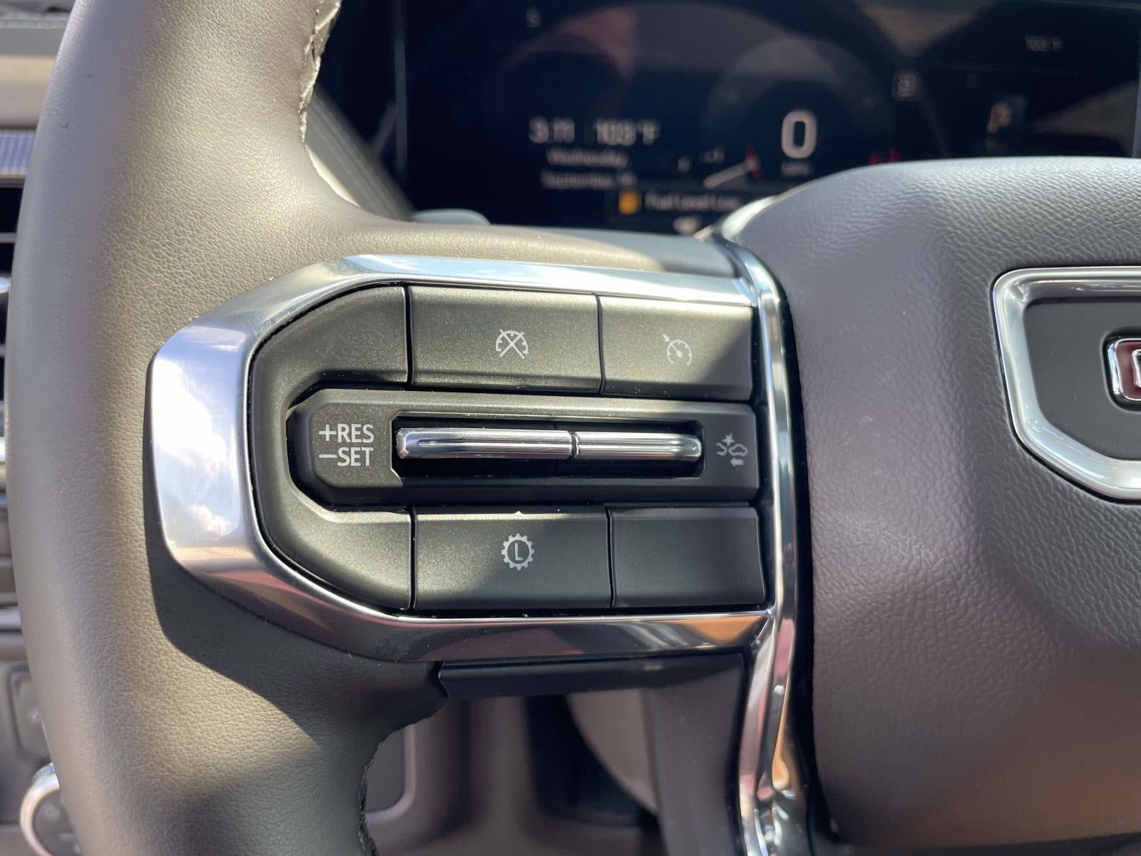 2025 GMC Yukon Elevation