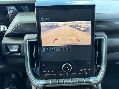 2025 GMC Yukon Elevation