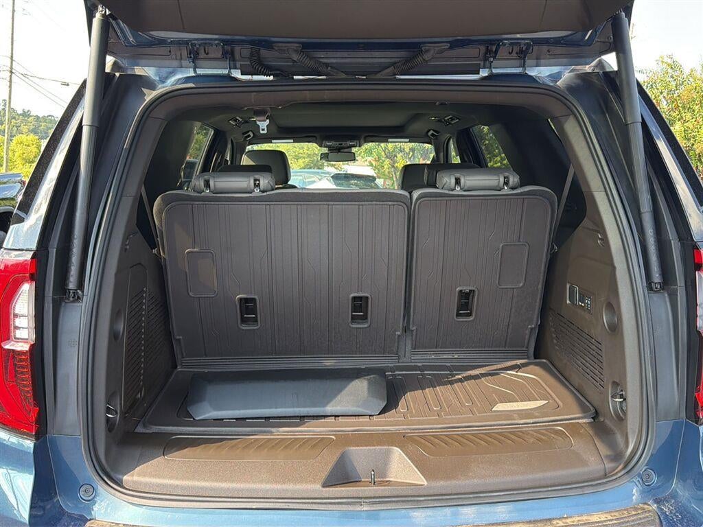 2025 GMC Yukon Elevation