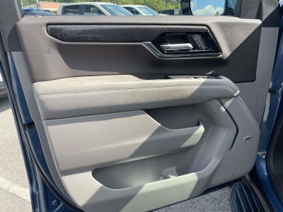 2025 GMC Yukon Elevation