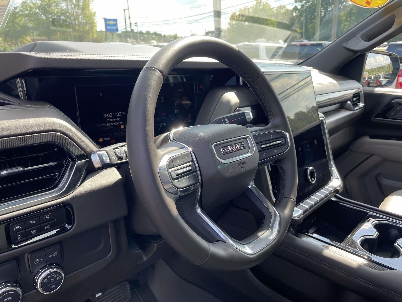 2025 GMC Yukon Elevation
