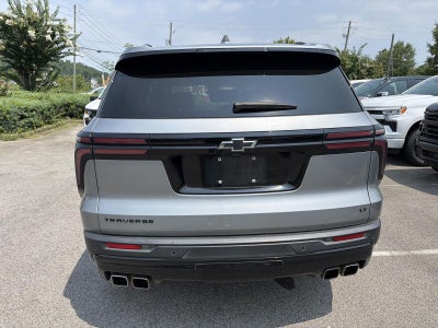 2024 Chevrolet Traverse LT