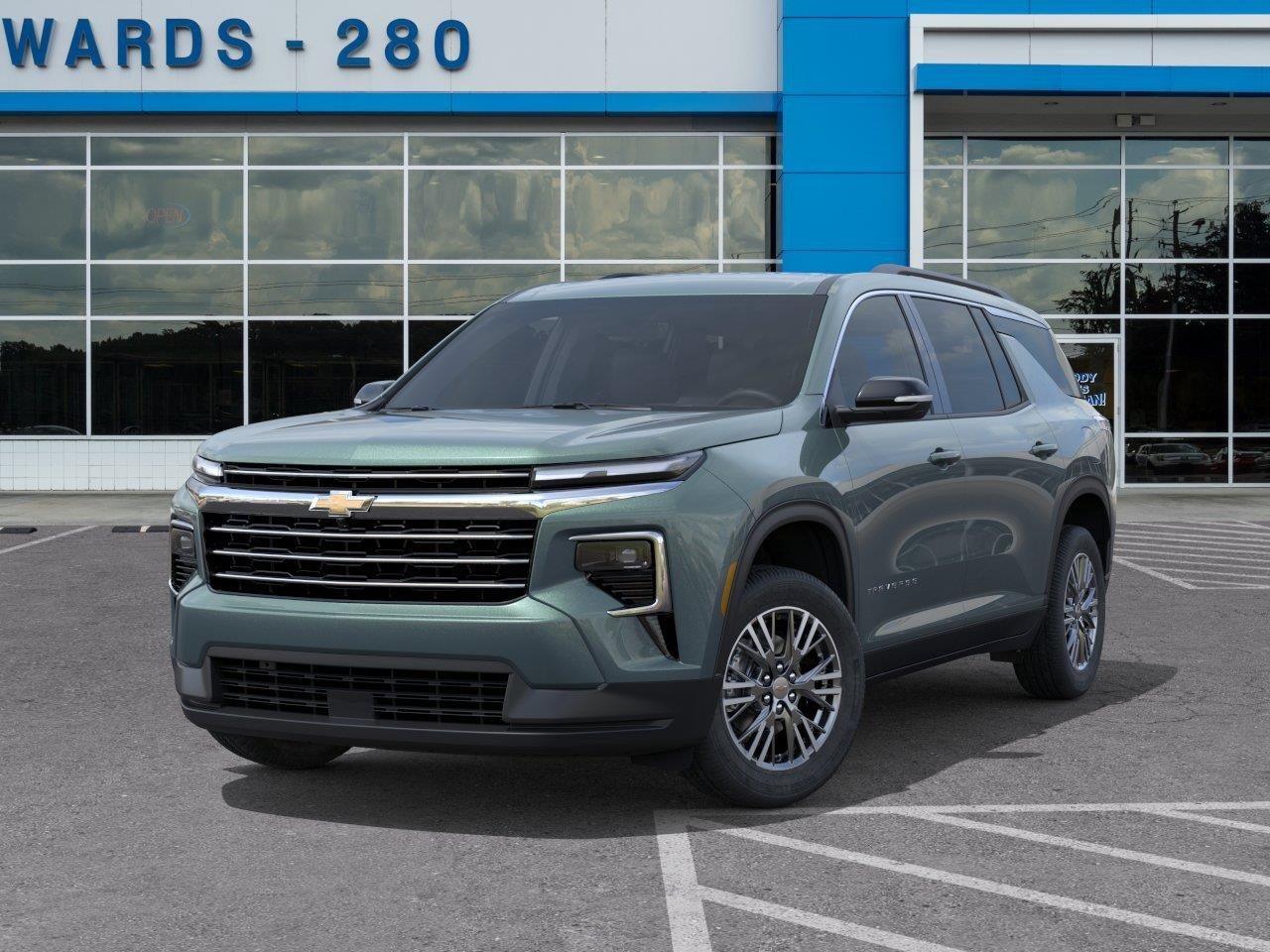 2027 Chevrolet Traverse LT