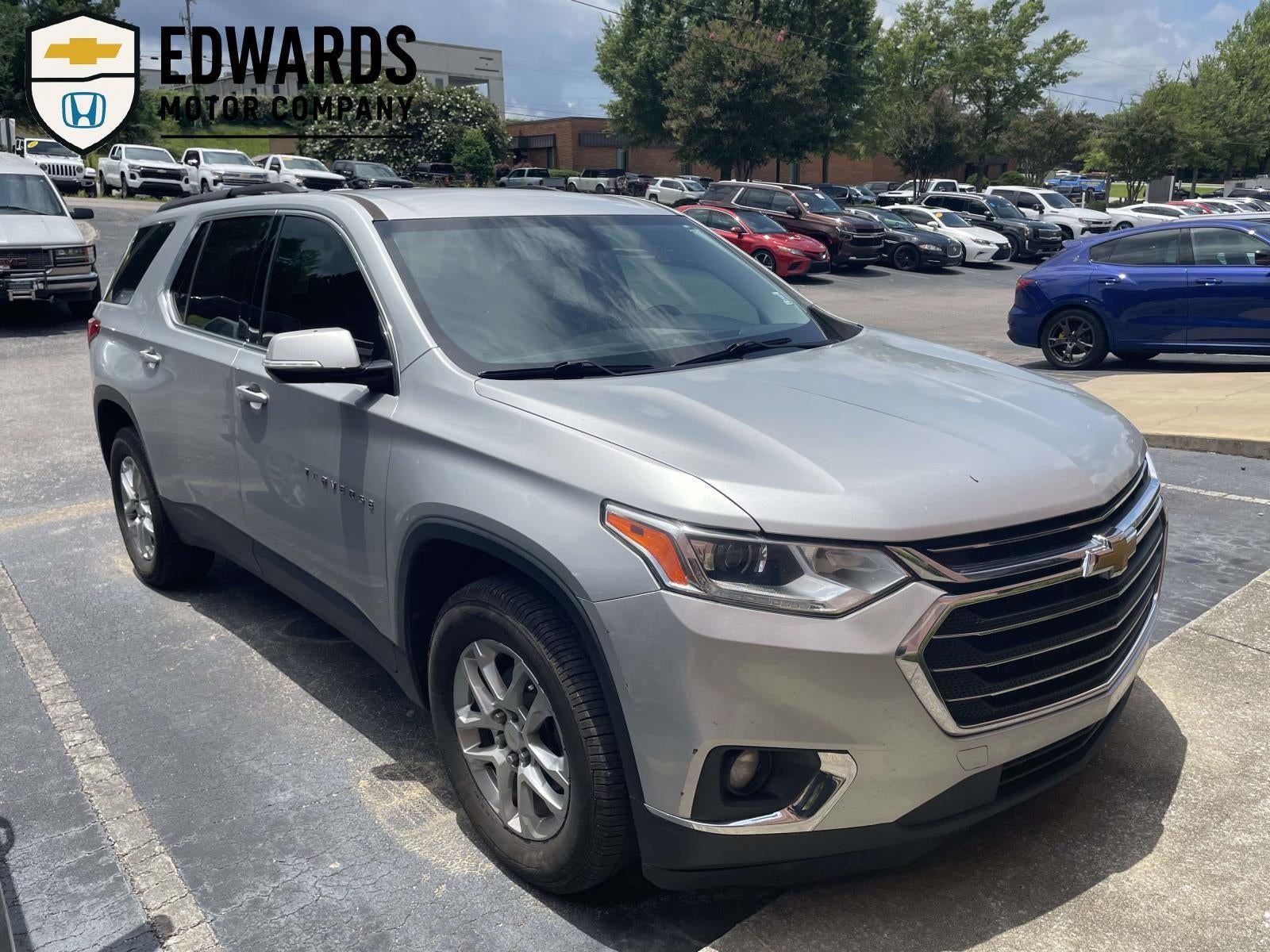 2020 Chevrolet Traverse LT Cloth