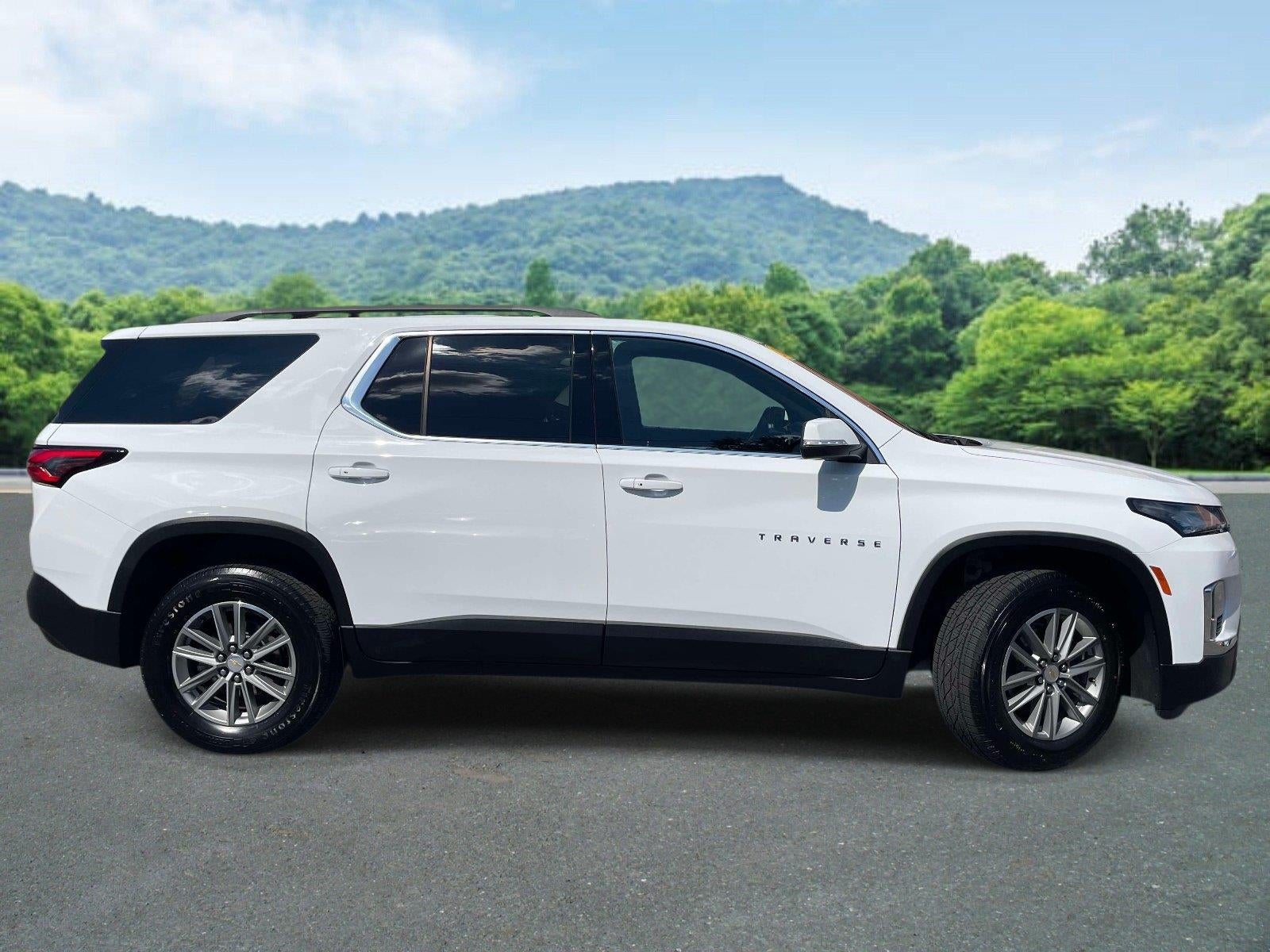 2023 Chevrolet Traverse 2FL