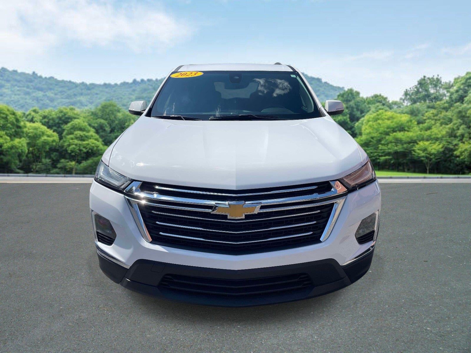 2023 Chevrolet Traverse 2FL