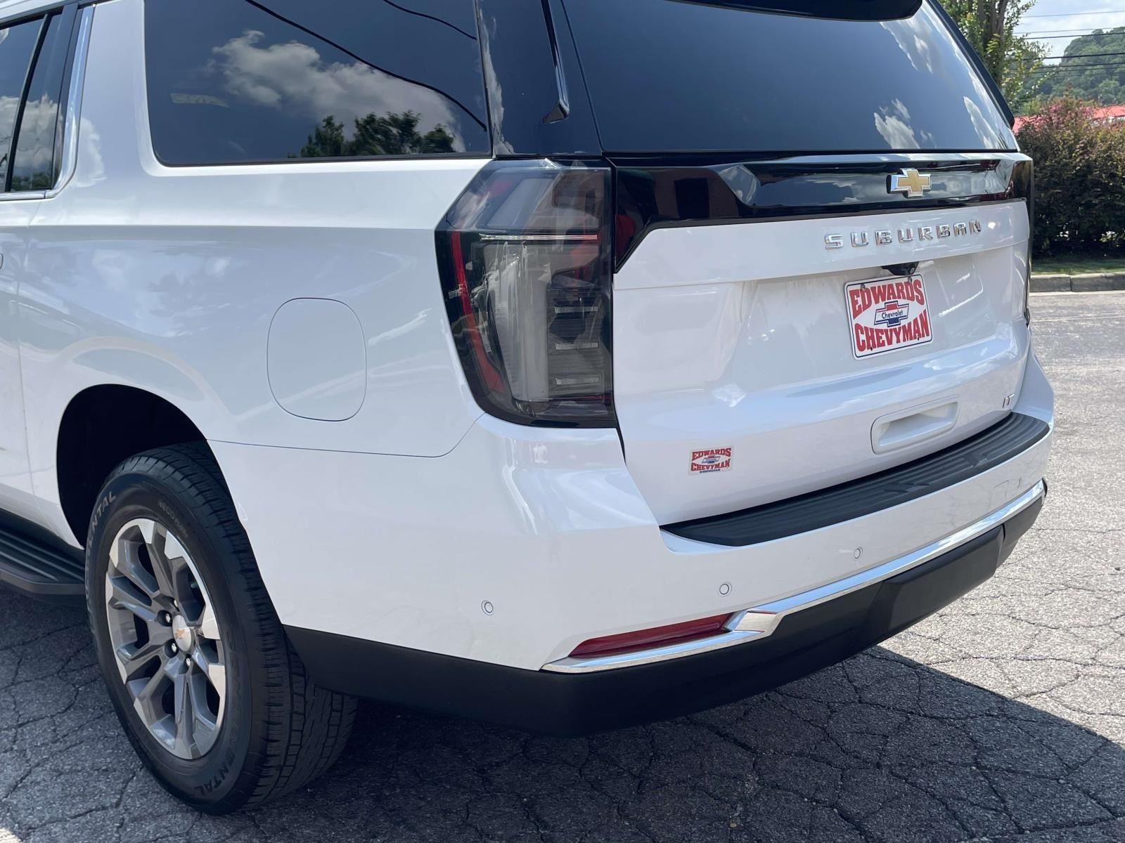 2025 Chevrolet Suburban LT