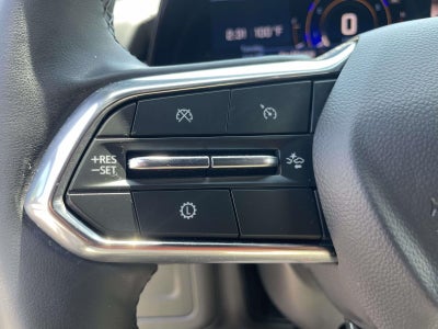 2025 Chevrolet Suburban LT
