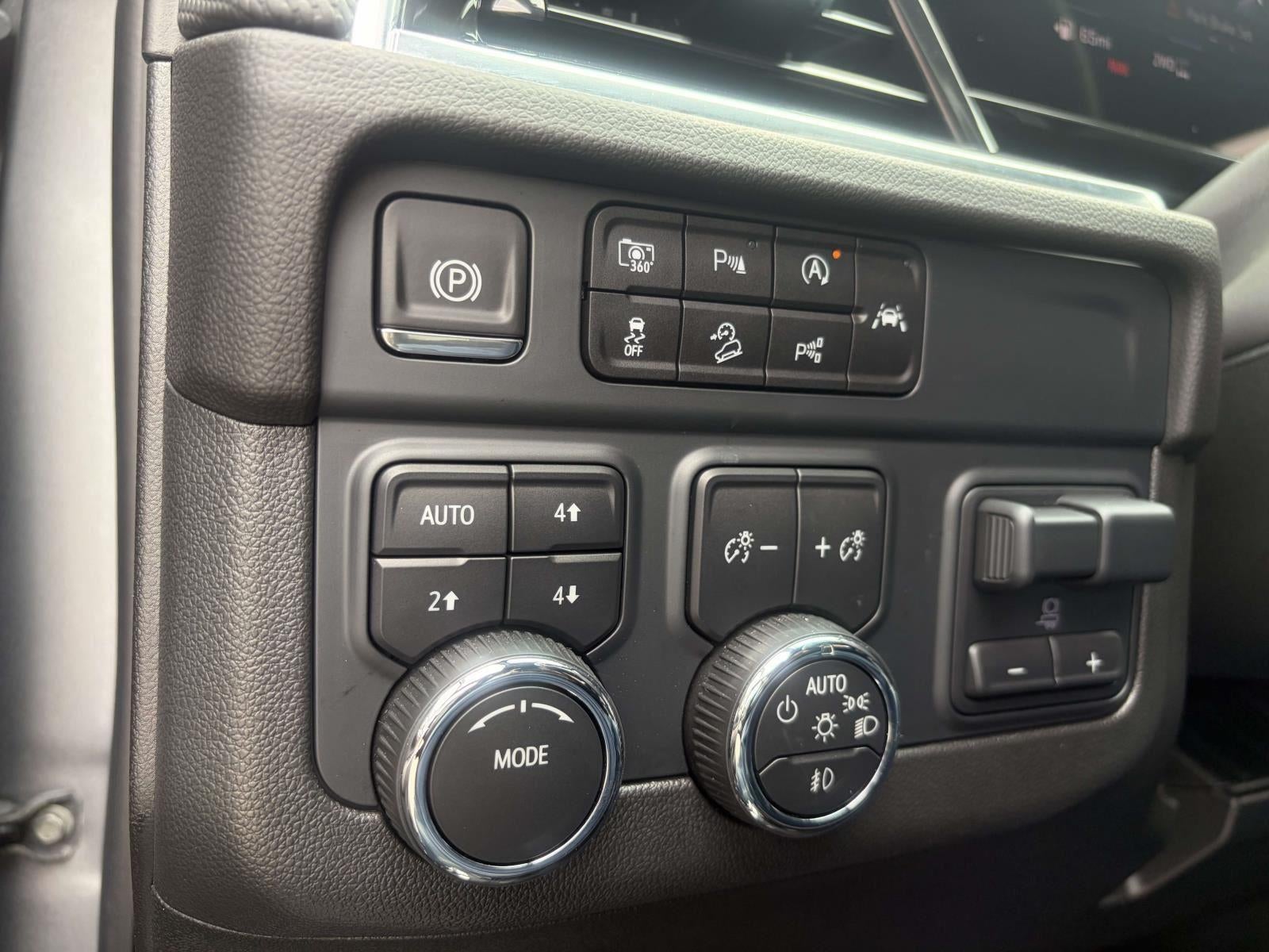 2025 Chevrolet Suburban RST