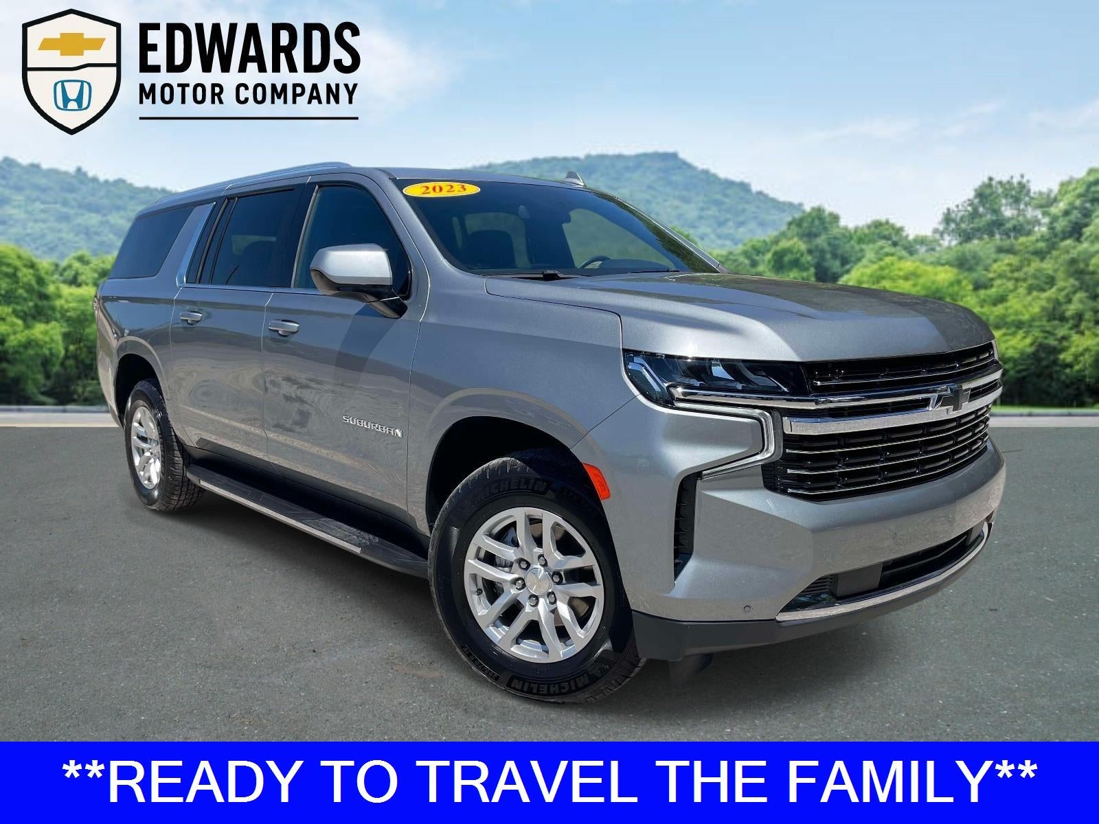 2023 Chevrolet Suburban LT