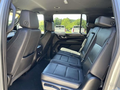 2023 Chevrolet Suburban LT
