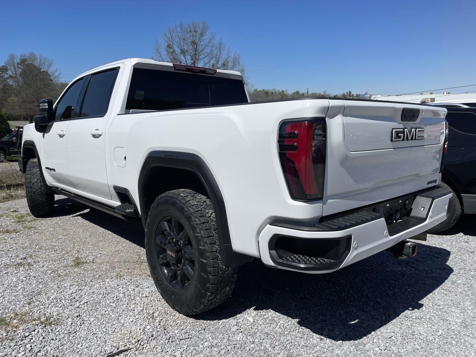 2024 GMC Sierra 2500 HD AT4