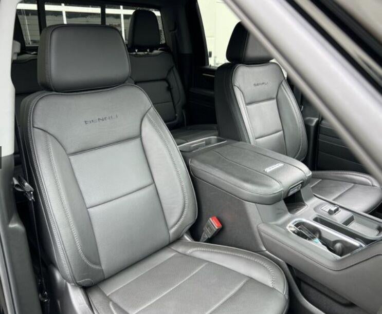 2025 GMC Sierra 2500 HD Denali