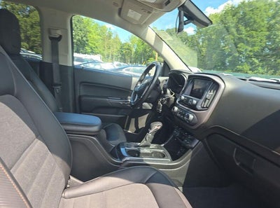 2022 GMC Canyon 4WD AT4 w/Cloth
