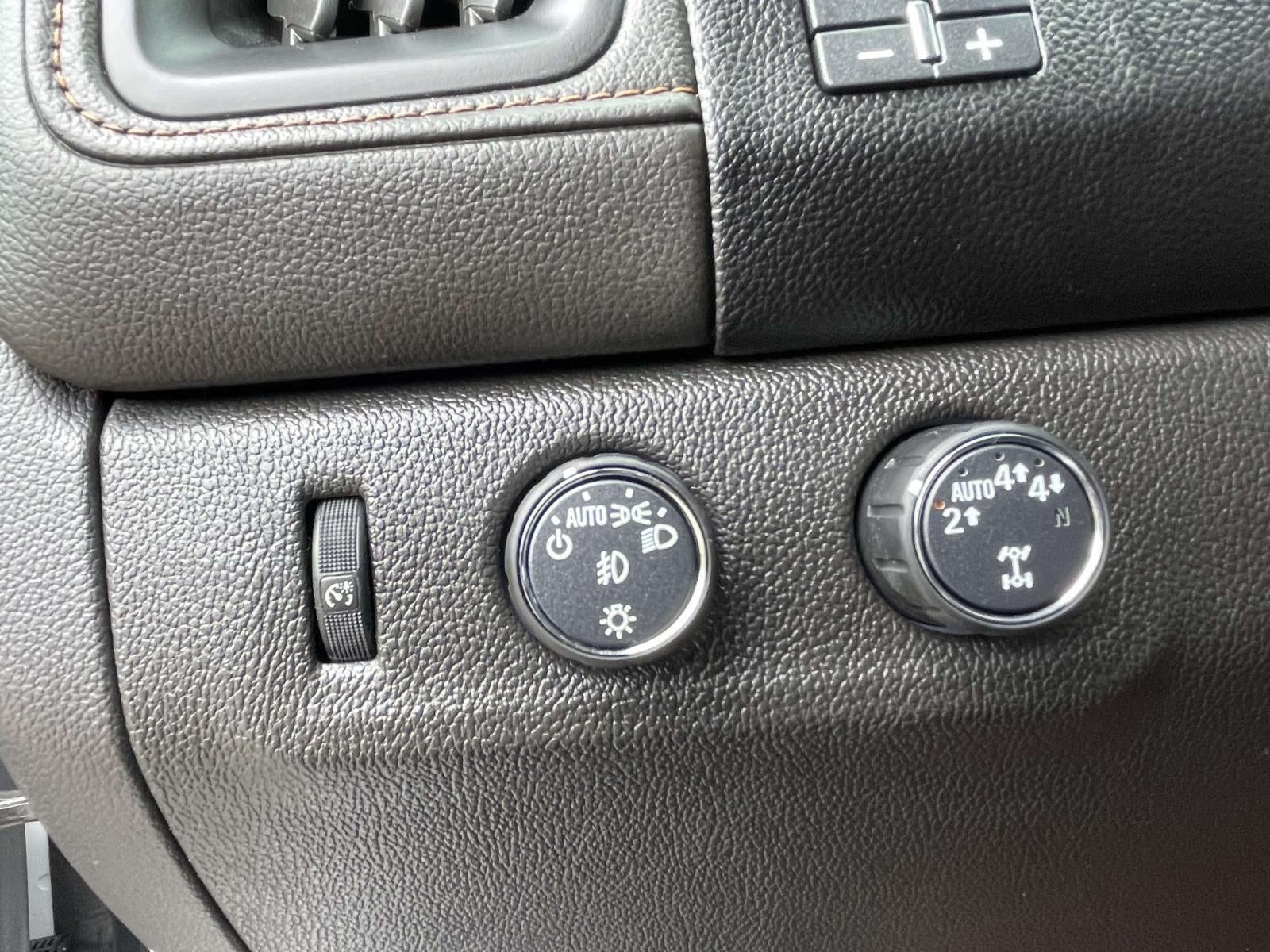 2022 GMC Canyon 4WD AT4 w/Cloth