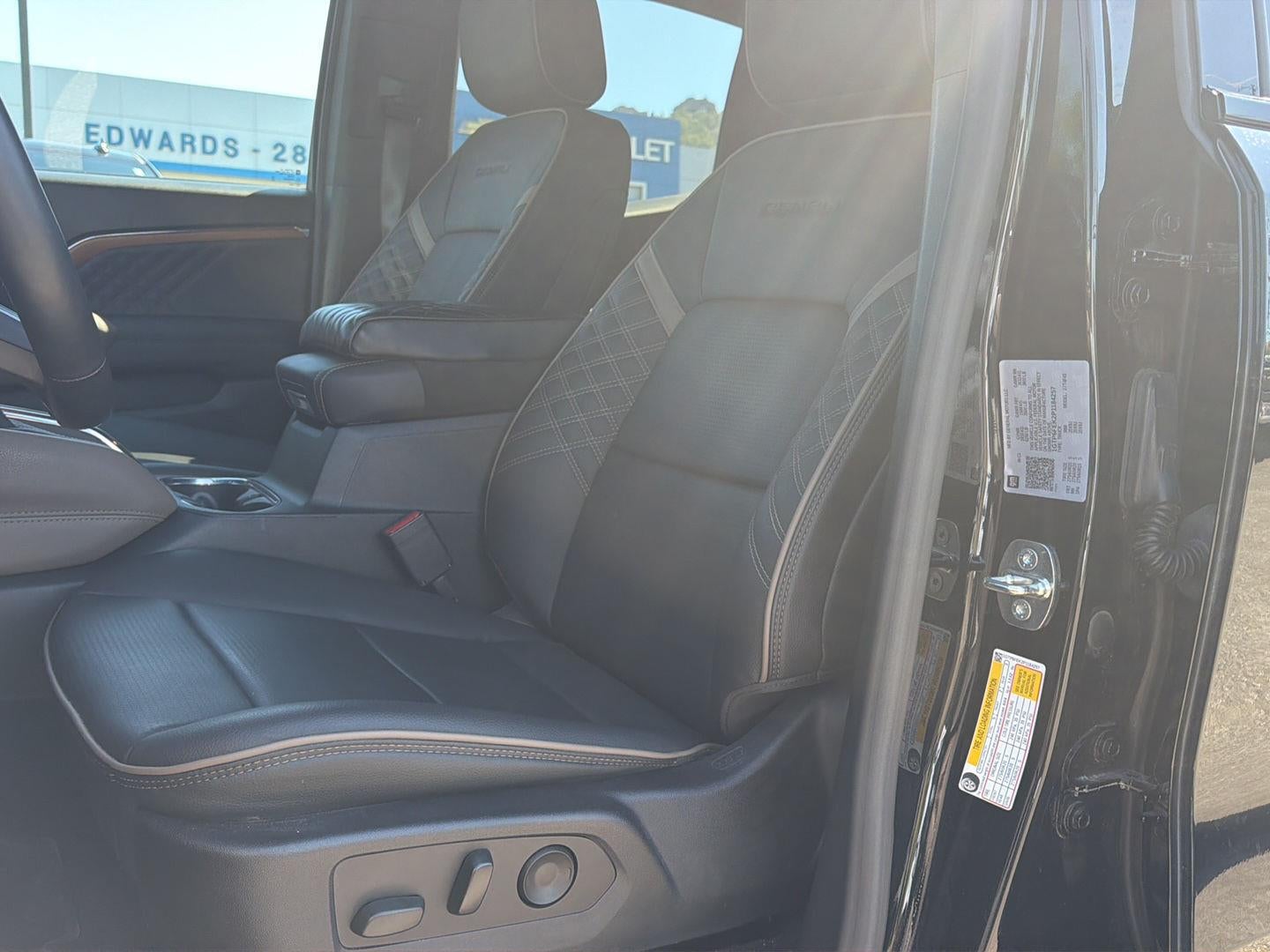 2023 GMC Canyon 4WD Denali