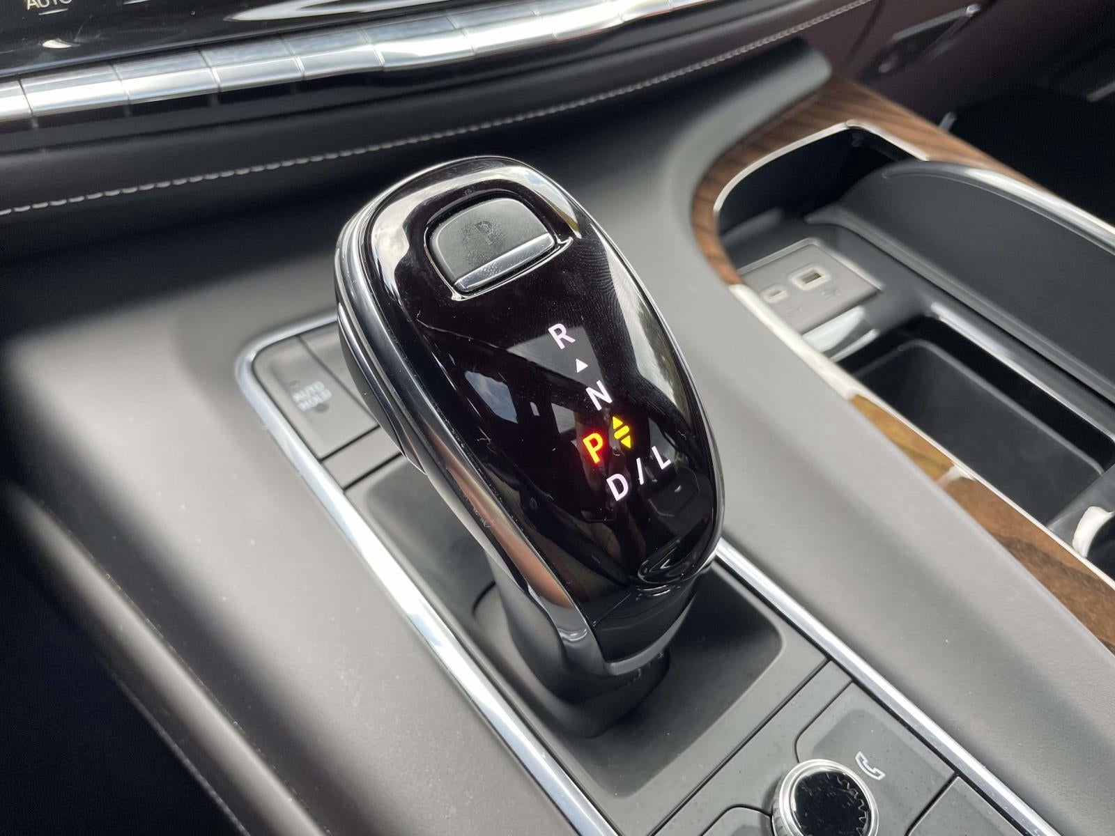 2023 Cadillac Escalade 4WD Sport Platinum