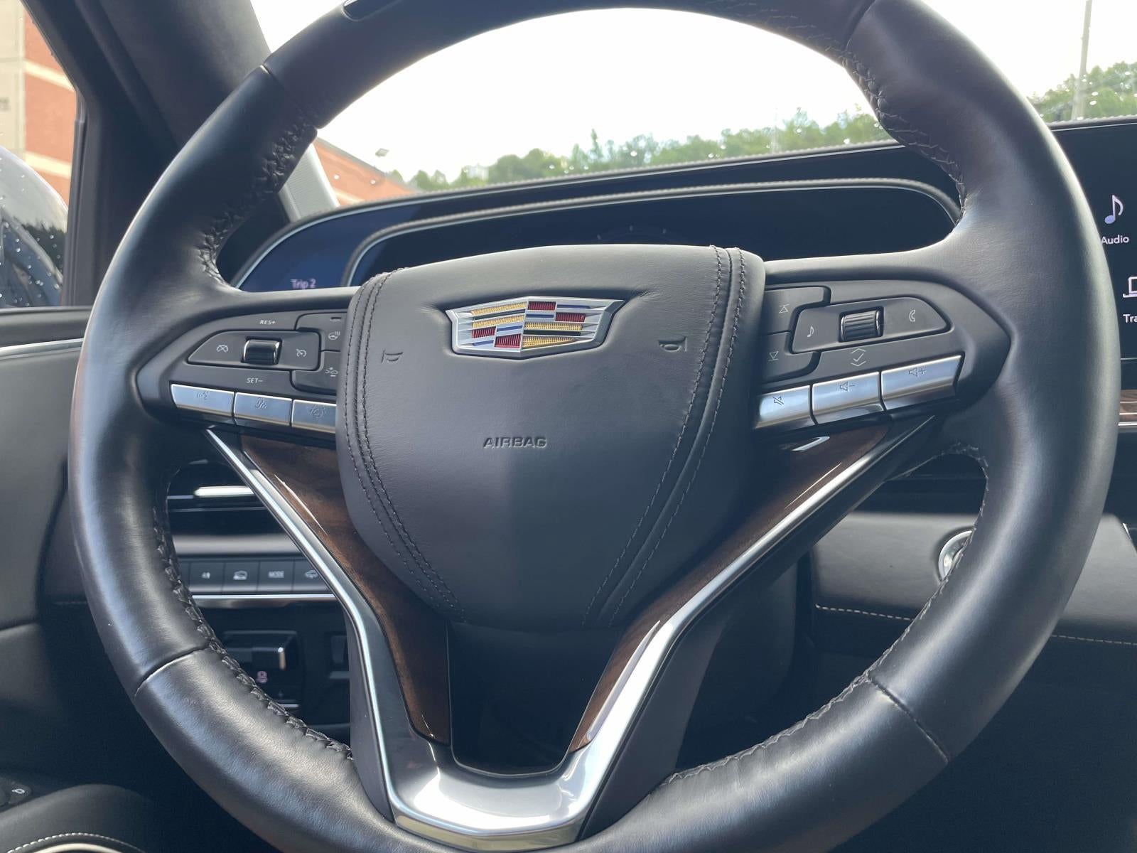 2023 Cadillac Escalade 4WD Sport Platinum