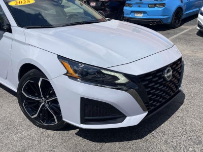 2025 Nissan Altima SR