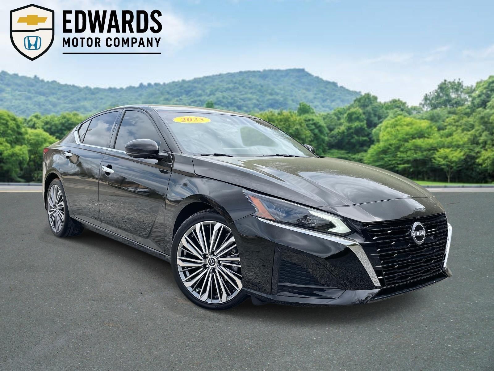 2025 Nissan Altima SL