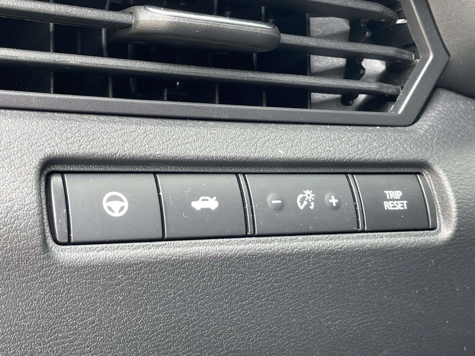 2025 Nissan Altima SL