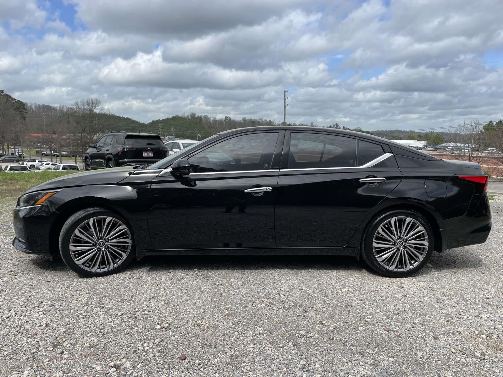 2025 Nissan Altima SL