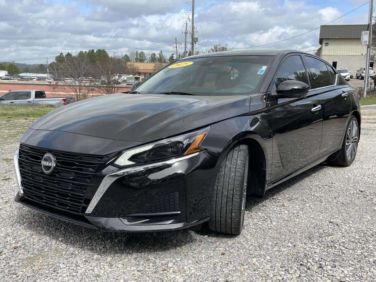 2025 Nissan Altima SL