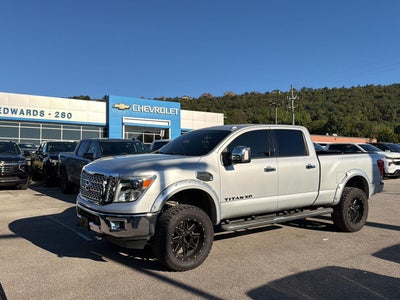 2017 Nissan Titan XD SL