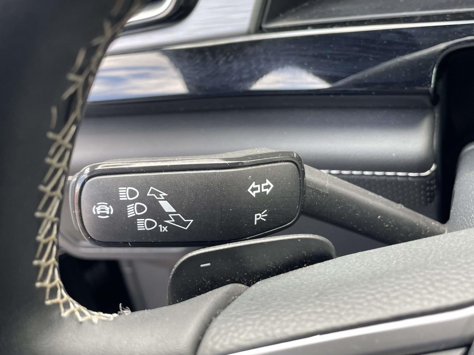 2024 Volkswagen Atlas Cross Sport 2.0T SE