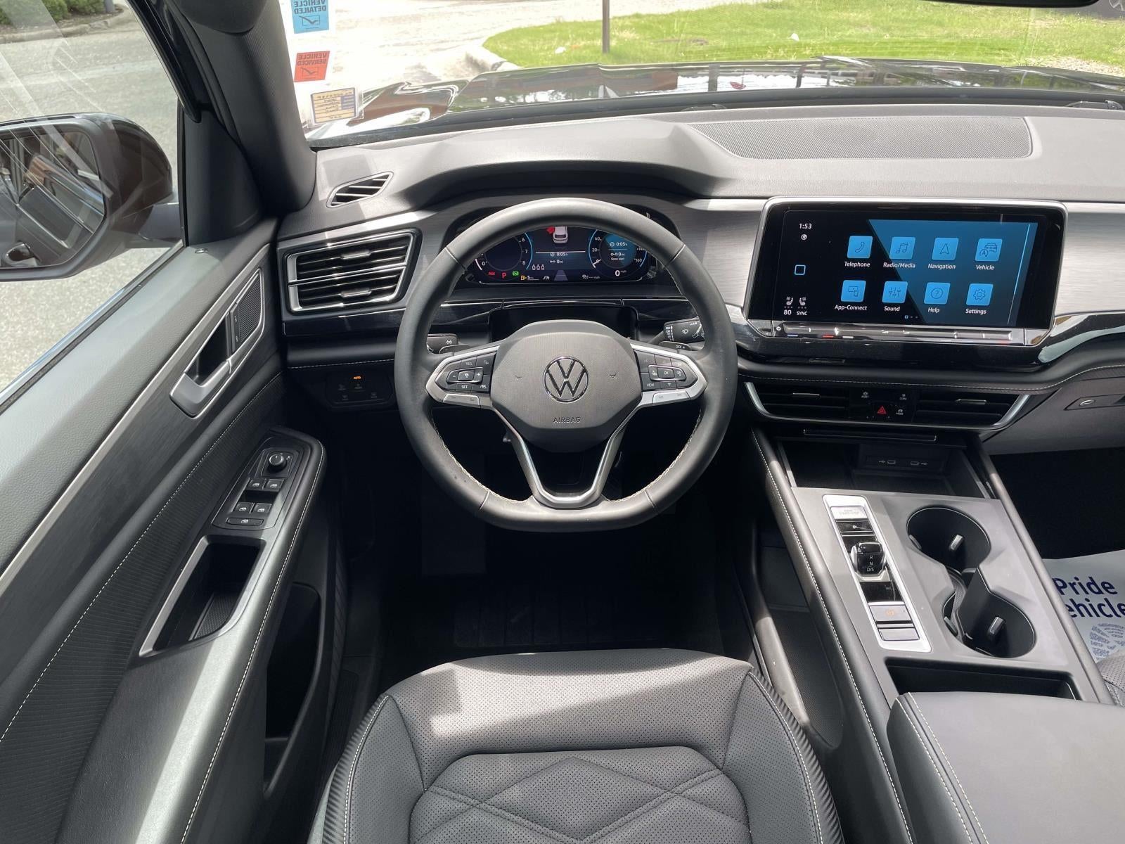 2024 Volkswagen Atlas Cross Sport 2.0T SE