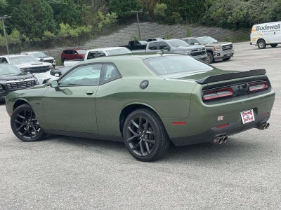 2022 Dodge Challenger SXT